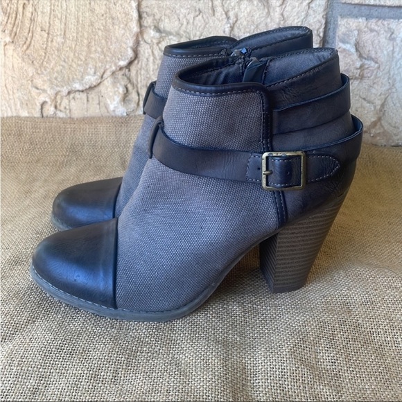 LC Lauren Conrad Farren Booties High Heel Brown Canvas Side Zip Size 7 - Picture 2 of 12
